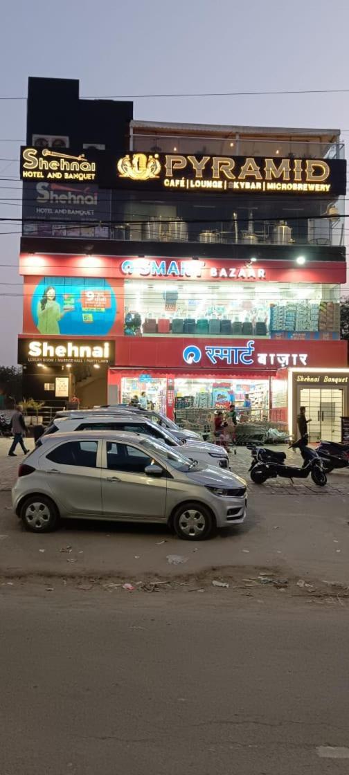 Shehnai Hotel And Banquet Hisār Exterior photo
